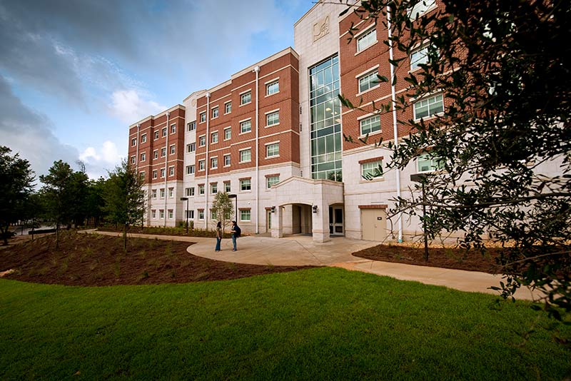 Exterior photo of Heritage Hall campus residence building