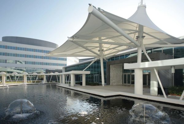 Pool and fountains on Blue Cross Campus