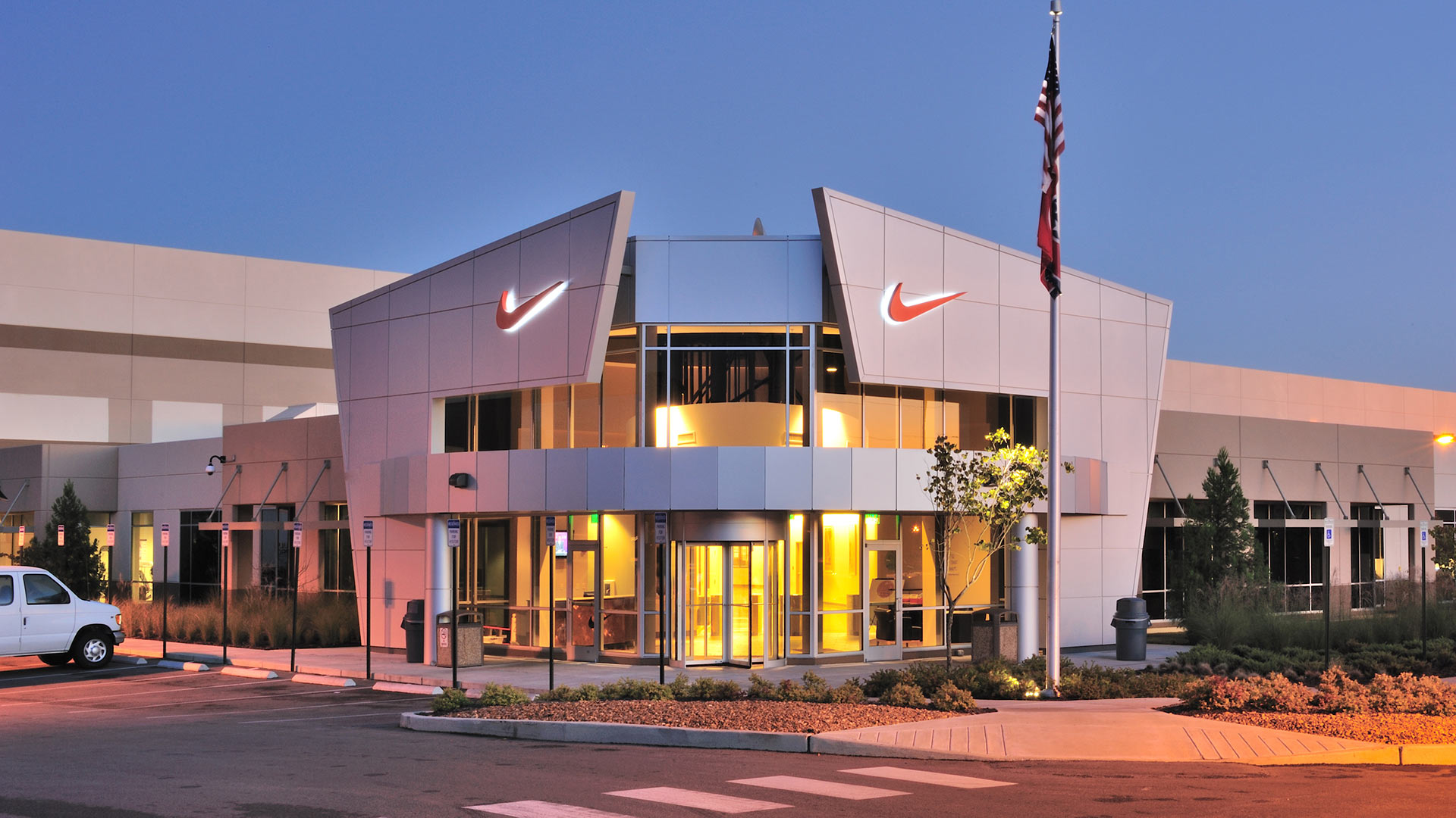 nike shelby distribution center