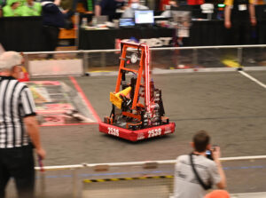 The Cougars’ robot in action.