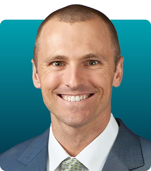 Daniel Zvara headshot