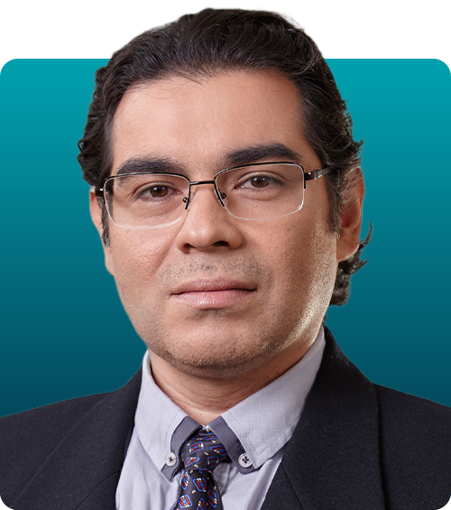 Ramon Ramirez Headshot