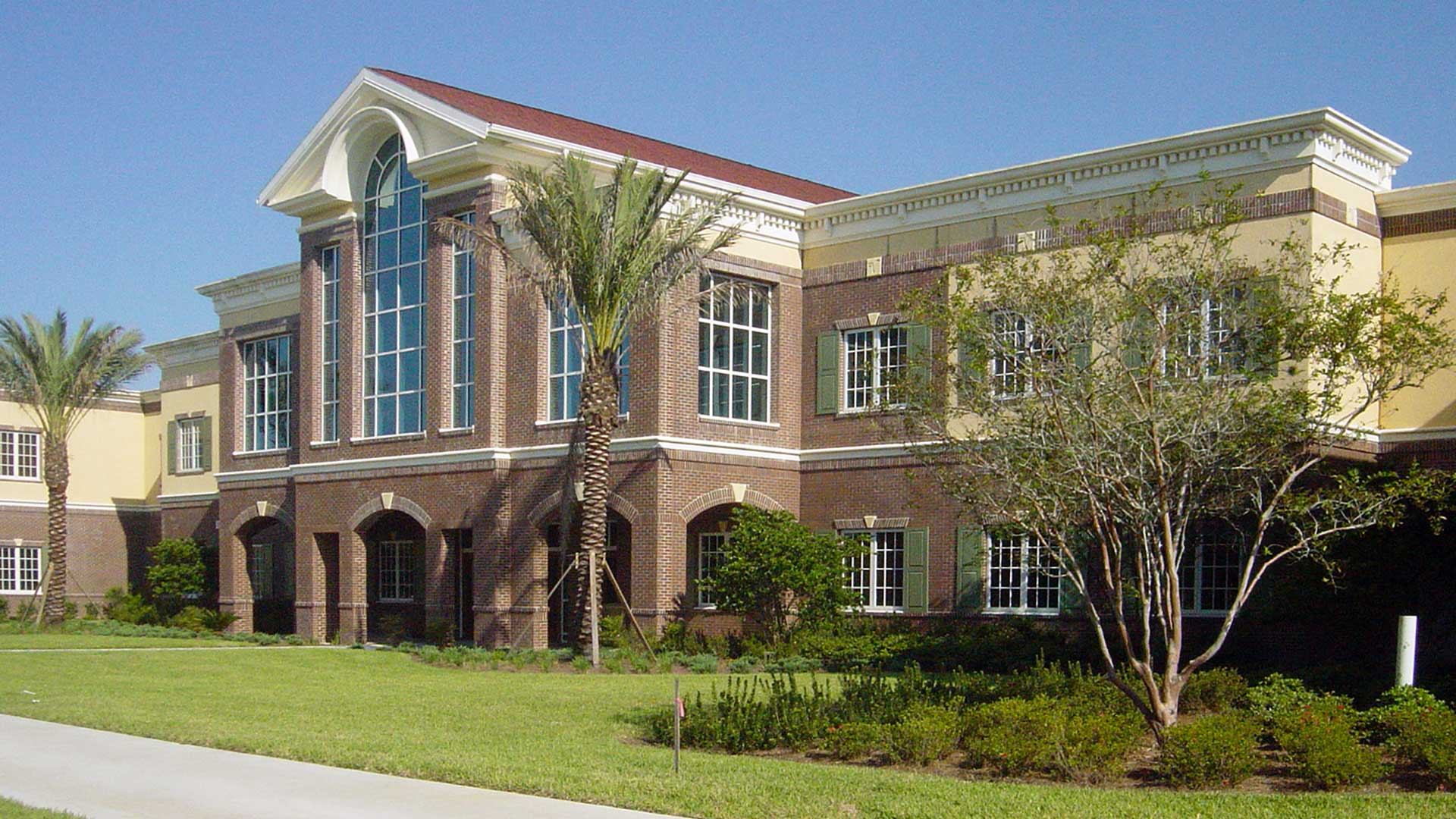 Exterior photo of The Villages High School|The Villages High School Library|