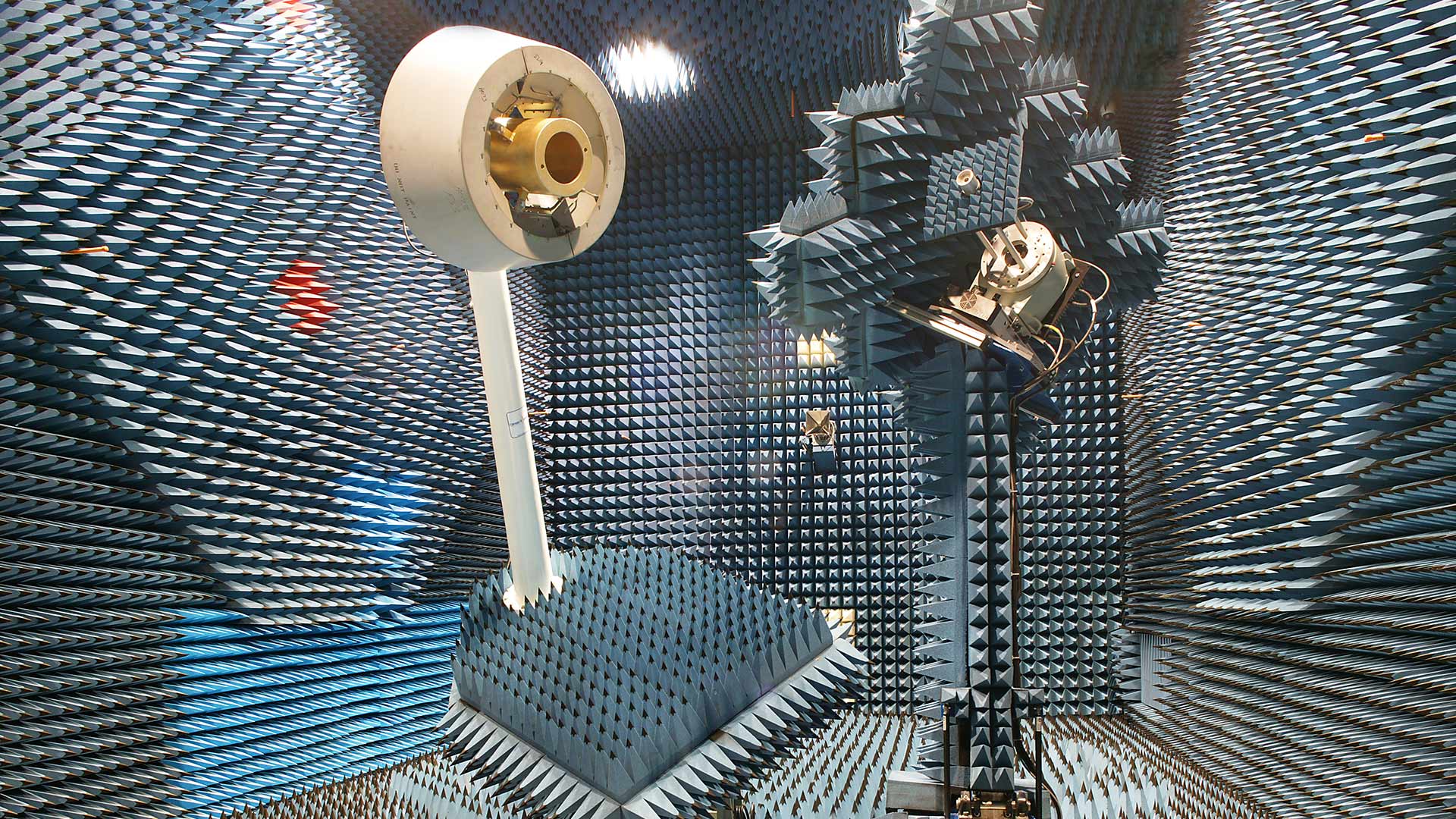 SSCSF anechoic test chamber|SSCSF anechoic test chamber|shielded exterior of anechoic chamber|Hummer entering SSCSF anechoic chamber through inner access door|SSCSF building exterior with snow on the ground|||||