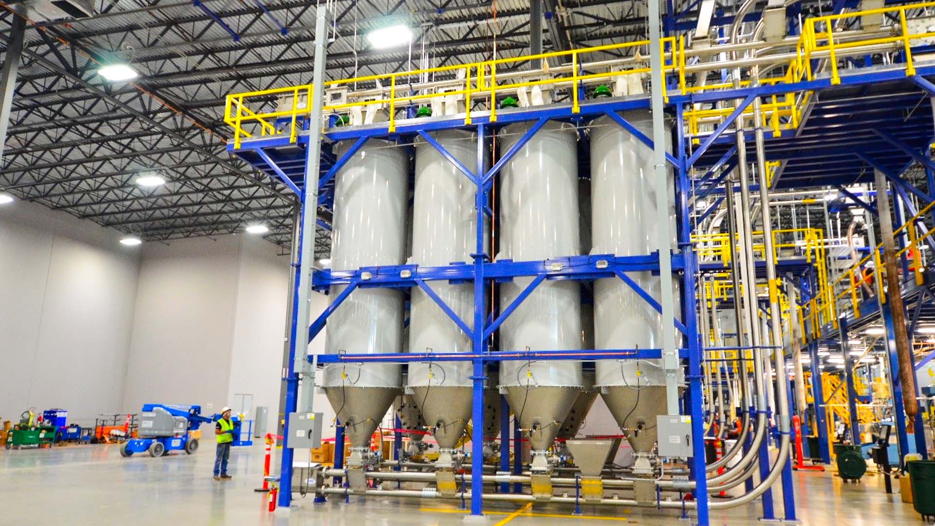 Farmer Brothers coffee facility interior|Farmer Brothers coffee roasting process equipment|In-line silos inside Farmer Brothers roasting facility|Farmer Brothers interior|Farmer Brothers interior|In-line silos inside Farmer Brothers roasting facility|Farmer Brothers coffee roasting process equipment|Interior photo of Farmer Brothers coffee roasting facility|Interior photo of Farmer Brothers coffee roasting facility|||||||||