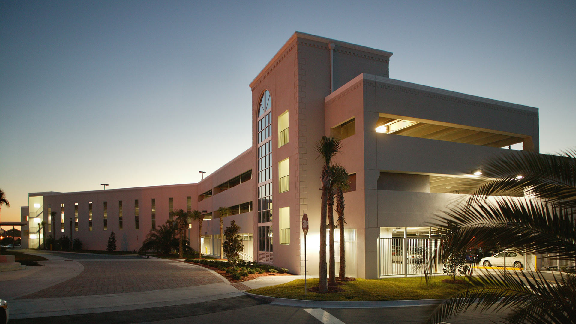 Exterior of Florida State College Parking Garage|Exterior of Florida State College Parking Garage|Exterior of Florida State College Parking Garage|Exterior of Florida State College Parking Garage|Education Blue Background JU|||||