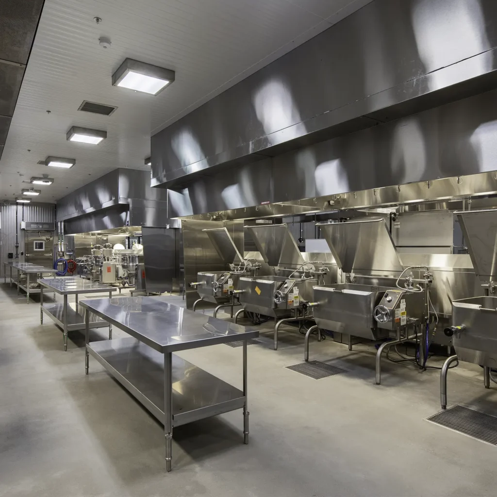 United EWR Hot Food Kitchen looking NW