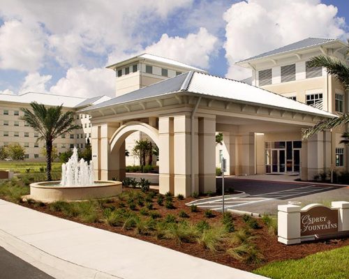 Exterior photo of Osprey Fountains Front Entrance