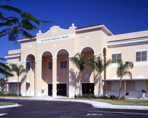 Exterior photo of Southwest Regional Library on the Pembroke Pines campus